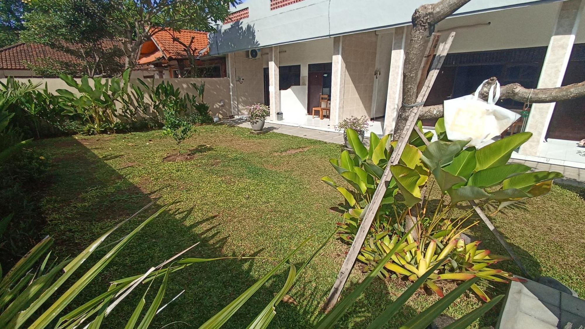 Pondok Nuri Homestay 2 Sanur  Exterior photo